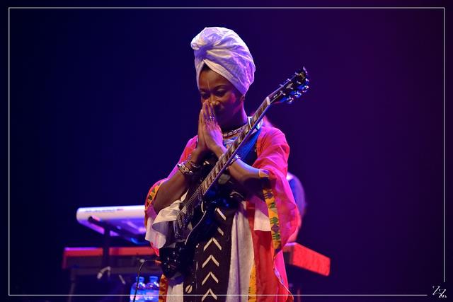 NIK_990082 Fatoumata Diawara 31-01-2019 (Zz) (p).jpg